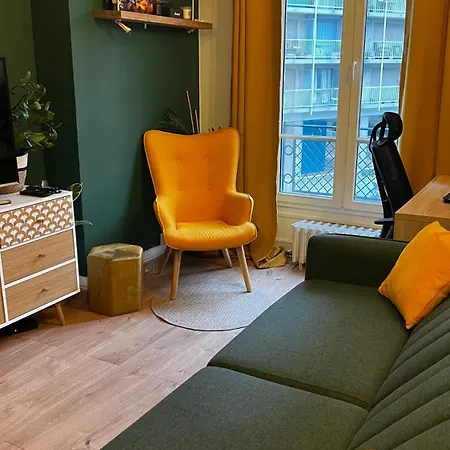 Appartamento Un à Côté De La Cité Florale